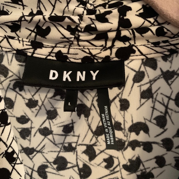 NWOT DKNY faux wrap top - Picture 2 of 2